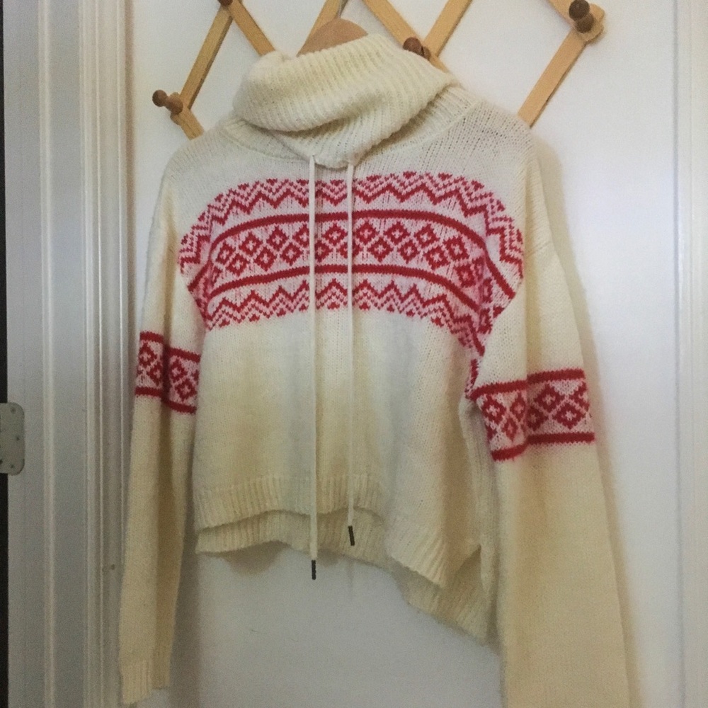 Crop Cream/Red Pattern Christmas Sweater